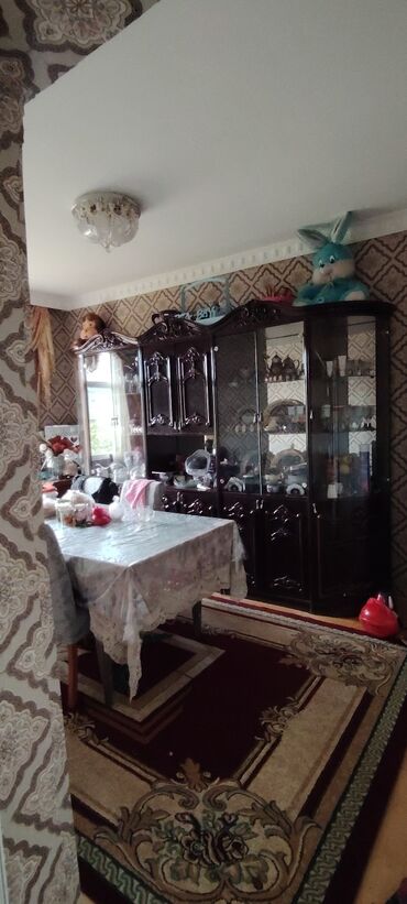 Köhnə tikili: Bakı, Bülbülə qəs., 3 otaqlı, Köhnə tikili, m. Koroğlu, 1 kv. m -da lalafo.az — 10 Köhnə tikili: Bakı, Bülbülə qəs., 3 otaqlı, Köhnə tikili, m. Koroğlu, 1 kv. m — 10