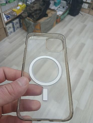 Apple iPhone: IPhone 13, Qara, Face ID — 9