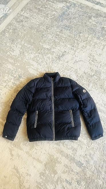 пуховик moncler черный укороченная: Пуховая куртка, темно-синяя (navy) - Теплая стеганая модель с — 2