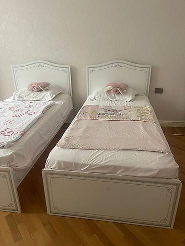 28 may: Cilekden 2 eded yataq .Cutu 350₼ satilir .(Matrassis) Biri 500₼ alinib — 1