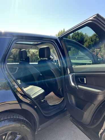 Land Rover: Land Rover Discovery Sport: 2 l | 2017 il 131000 km Ofrouder/SUV — 12