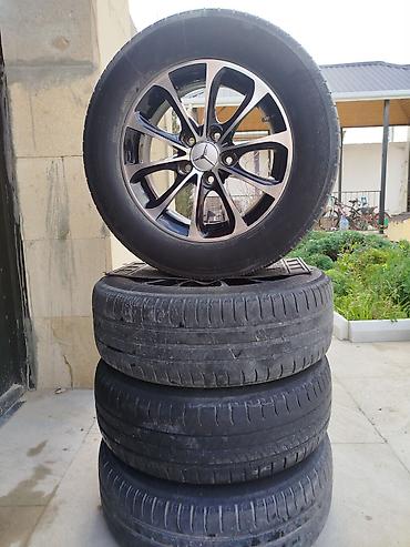 disklərin satışı: 5 boltlu Disklər ideal,svarkasız,cizıxsız,təkər Michelin — 2
