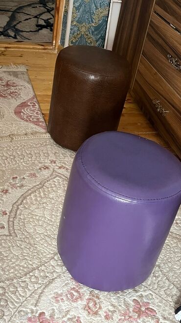 Yataq otağı dəstləri: Damla firmasının modelidir. 5 ay işlənib. təzə qalıb. sandıqca və — 5