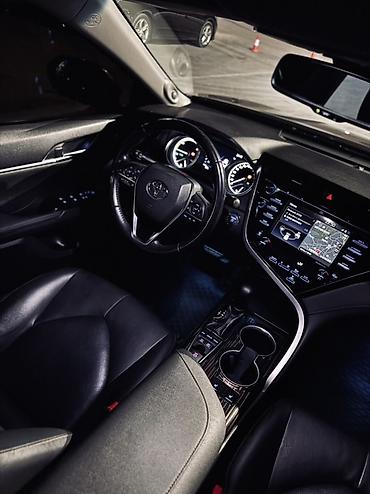 Toyota: Toyota Camry: 2019 г., 2.5 л, Вариатор, Гибрид, Седан — 8