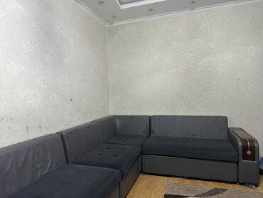 мебель для дачи: Диван-кровать, цвет - Серый, Б/у