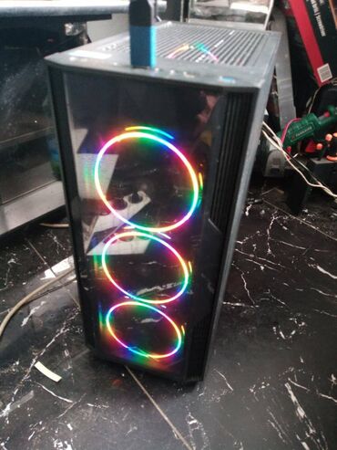 Desktop računari i radne stanice: I7 Svetleci Gejmer Top--Klasican SVETLECI Gejmer . U pitanju je — 12