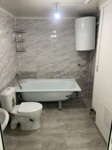 дом в красном речке: 70 м², 3 комнаты, Подвал, погреб, Забор, огорожен