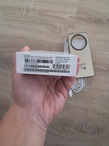 Honor: Honor Magic 7, 256 GB, bоја - Siva — 6