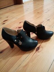 Tuflilər: Tuflilər, Ölçü: 38, rəng - Qara, İşlənmiş — 4