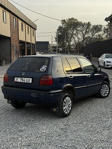 обмен на легаси: Volkswagen Golf: 1992 г., 1.8 л, Механика, Бензин, Хэтчбэк — 6