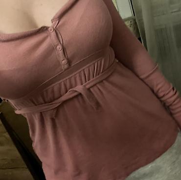 Кофты, свитеры: HOLLISTER 
Qadın bluzu – toz-çəhrayı rəngdə, uzunqollu — 2