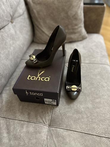 Tuflilər: KEMAL TANCA - Ölçü: 36 türkiyədən mağazanın özündən 180 $ alınıb — 2