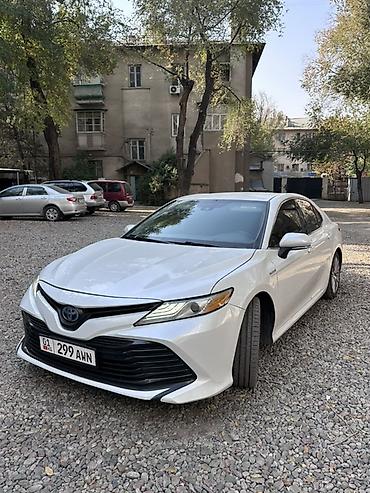 camry 2020: Toyota Camry: 2018 г., 2.5 л, Гибрид, Седан — 1