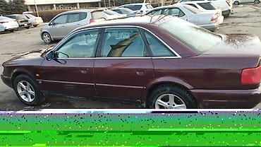 Продажа авто: Audi A6: 1994 г., 2.6 л, Механика, Бензин, Седан — 4