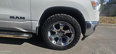 ford rapter: Dodge Ram 1500: 2022 г., 3.6 л, Автомат, Гибрид, Пикап — 8