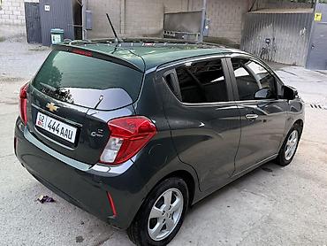 купить портер 1: Chevrolet Spark: 2017 г., 0.1 л, Автомат, Бензин, Хэтчбэк — 3