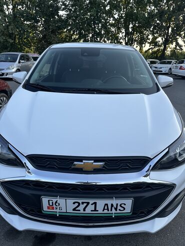 аварини машина: Chevrolet Spark: 2020 г., 0.1 л, Автомат, Бензин, Седан