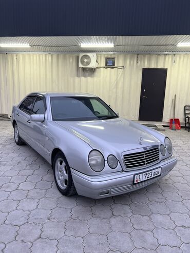 Mercedes-Benz: Mercedes-Benz E-Class: 2001 г., 3.2 л, Автомат, Бензин, Седан