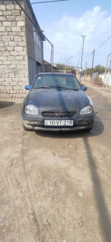 lokbatanda tecili satilan evler: Opel Corsa: 1 l | 1996 il | 256556 km Sedan