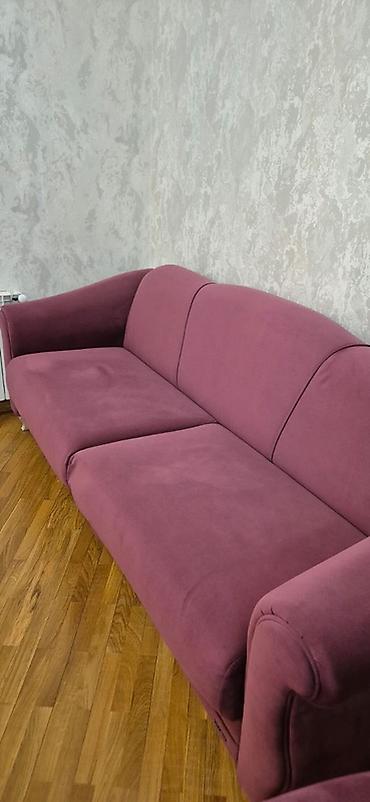 Divanlar: Açılan divan satılır. Klassik üslubda hazırlanmış, yumru kənarlı — 13