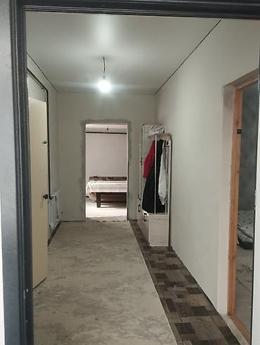 Продажа времянок: Продаю дом в центре сокулуке 3 комнатный. участок 3.5 соток . сена — 4