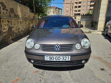Volkswagen: Volkswagen Polo sedan - Ban növü: sedan, 4 qapı - Rəng: qəhvəyi/boz — 1