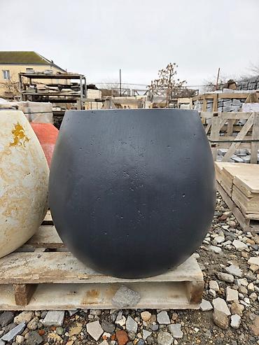 Beton dekorativ çiçək dibçəkləri – Material: yüksək möhkəmliyə malik lalafo.az -da Beton dekorativ çiçək dibçəkləri – Material: yüksək möhkəmliyə malik