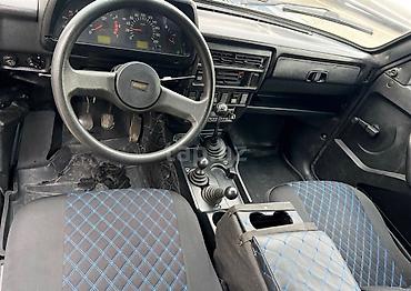 09 maşın: VAZ (LADA) 4x4 Niva: 1.7 l | 2013 il 106000 km Ofrouder/SUV — 6