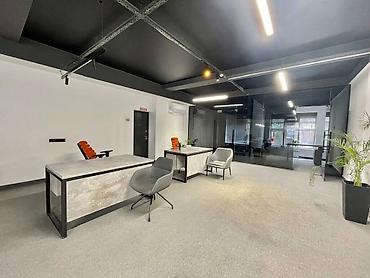 конференц: Аренда офисов, 270 м², В жилом комплексе, С оборудованием, С отдельной кухней, С отдельным входом — 8