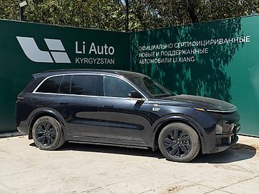 Lixiang L8: 2023 г., 1.5 л, Автомат, Гибрид, Кроссовер