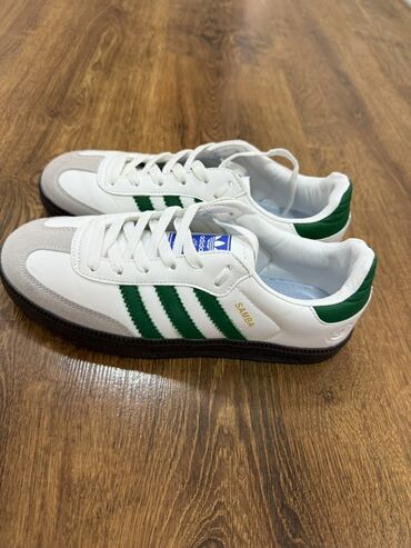 i̇dman ayaqqabısı: Məhsul: Adidas Originals Samba kişi idman ayaqqabısı - Rəng: ağ