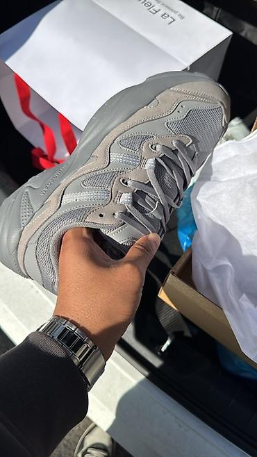 adidas gore tex: Мужские кроссовки, 42, Новый, цвет - Серый, Самовывоз, Платная доставка — 3