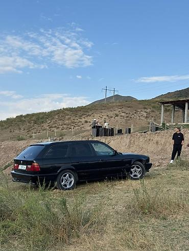 машина byd seagull: BMW 5 series: 1991 г., 2.5 л, Механика, Универсал — 9