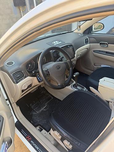 aksent: Hyundai Accent sedan – Maşin yaxşı vəziyyətdədir 80 % bez kraskadir — 9