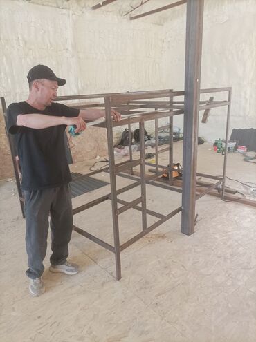 Сварщики: Сварщик. С опытом — 3