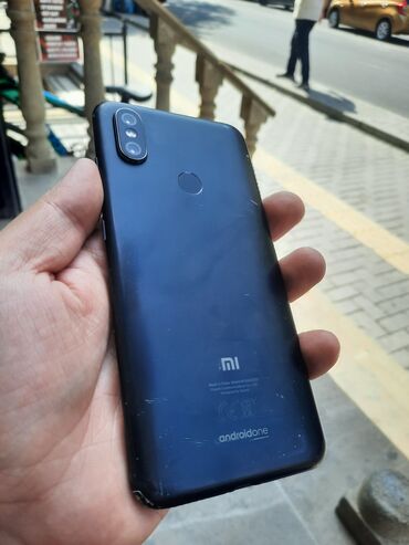 mi modem: Xiaomi Mi A2, 64 GB, rəng - Qara, 
 Zəmanət, Barmaq izi, İki sim kartlı