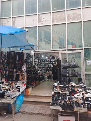 Kommersiya daşınmaz əmlakının satışı: TECILI! MiNiii MALL SATILIR! 4 MERTEBELI UMUMI sahesi 450 kvd, hal -da lalafo.az — 4 Kommersiya daşınmaz əmlakının satışı: TECILI! MiNiii MALL SATILIR! 4 MERTEBELI UMUMI sahesi 450 kvd, hal — 4