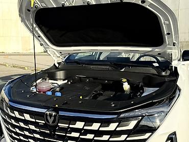 Changan: Changan Uni-Z: 1.5 l | 2024 il Krossover — 14