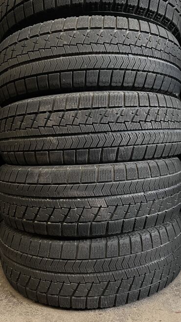 Шины: Шины 195 / 65 / R 15, Зима, Б/у, Комплект, Легковые, Япония, Bridgestone