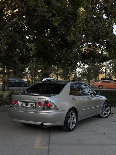 Toyota: Toyota Altezza: 2003 г., 2 л, Автомат, Бензин, Седан — 2