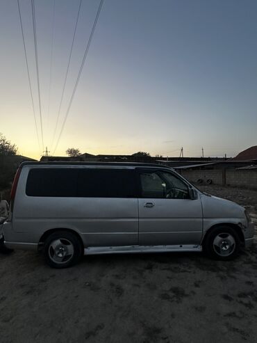 Honda: Honda Stepwgn: 2000 г., 2 л, Автомат, Минивэн — 7