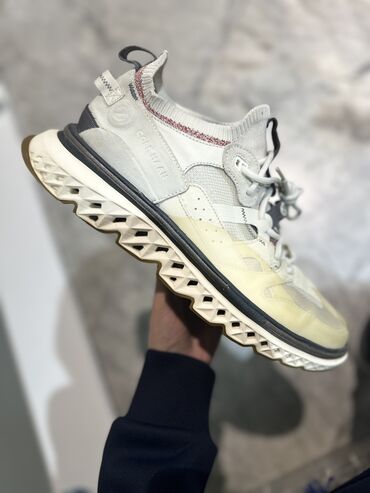 сушилка для обуви: Кроссовки бренда Cole Haan с технологией Grand.ØS С амортизацией