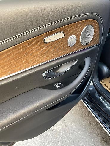 mcv 30: Mercedes-Benz E-Class: 2021 г., 2 л, Электромобиль, Седан — 8