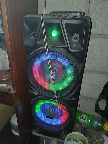 vip номер: Портативная акустическая система с RGB‑подсветкой - Форм-фактор — 2