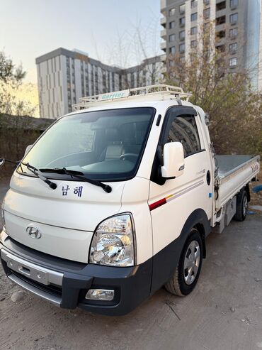 зеркало lx570: Hyundai Porter: 2019 г., 2.5 л, Автомат, Дизель, Пикап