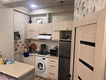 baki ev: Satılır: 2 otaqlı mənzil, mətbəx-studiya ev 2 mərtəbə qaz su işiq — 5