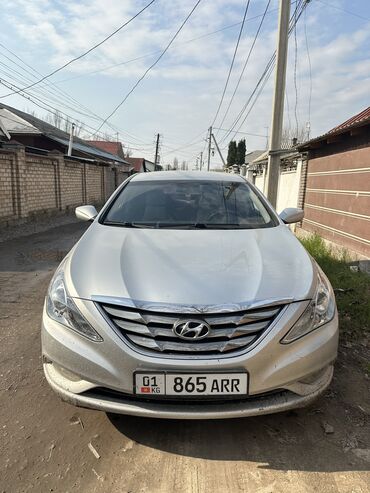 Hyundai: Hyundai Sonata: 2010 г., 2 л, Автомат, Газ, Седан