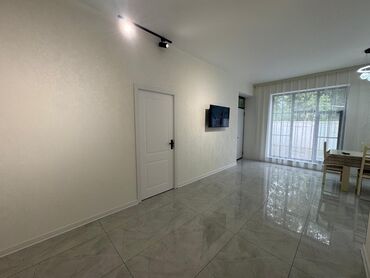 Günlük kirayə evlər: 100 kv. m, 4 otaqlı, Su, Kanalizasiya, İşıq — 7