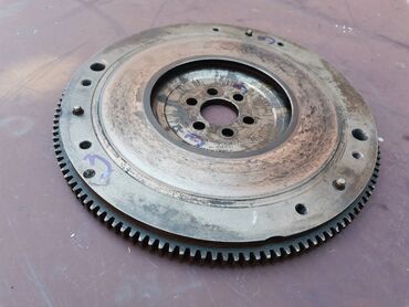 Auto delovi: Zamajac Lada 2121,21213,21214 Niva, Lada 7 Riva broj 3. Polovno, dobro — 3