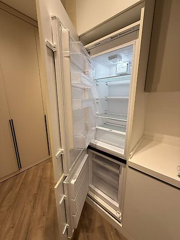 Soyuducu Hoffman mebelici.qiymet 320 man.180/55.unvan Yasamal